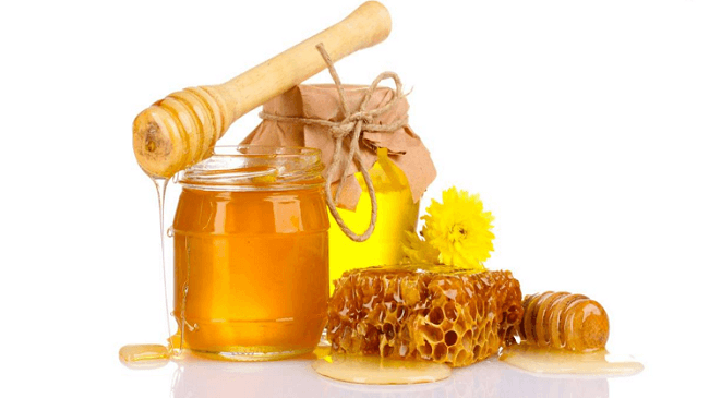 Làm đẹp toàn diện chỉ với 1 muỗng mật ong mỗi ngày Làm đẹp toàn diện chỉ với 1 muỗng mật ong mỗi ngày