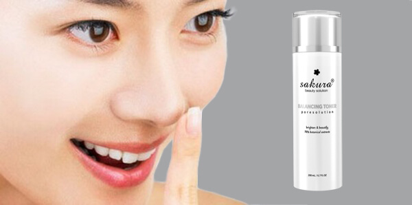 Trị Mụn Đầu Đen Bằng Nước Hoa Hồng Hiệu Quả Chỉ Sau 7 Ngày Trị Mụn Đầu Đen Bằng Nước Hoa Hồng Hiệu Quả Chỉ Sau 7 Ngày